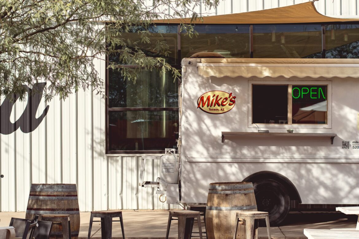 Mike’s Food Co. Brings Burgers & Mediterranean to MotoSonora