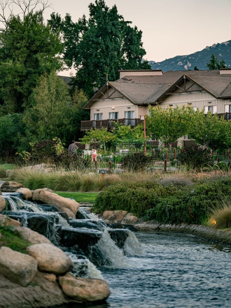 Temula Creek Inn