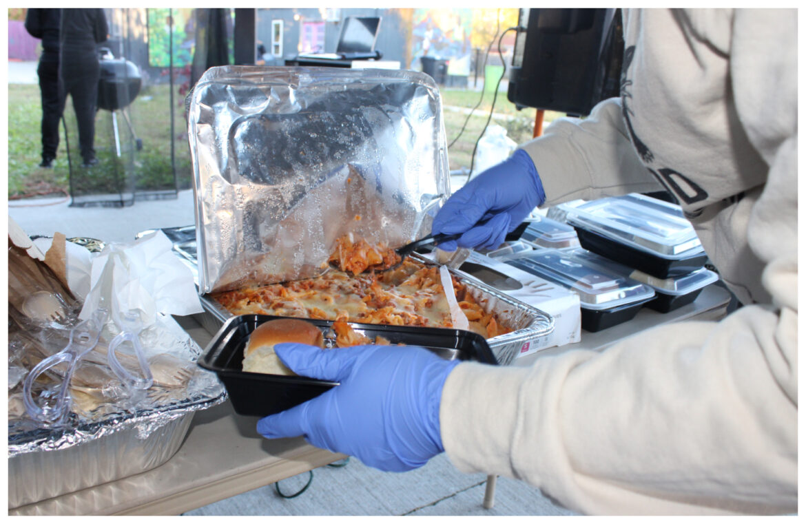 Amid SNAP Cuts, Englewood Activist Launches ‘Tiny Kitchen Project’ To Feed Neighbors In Need Amid SNAP Cuts, Englewood Activist Launches 'Tiny Kitchen Project' To Feed Neighbors In Need