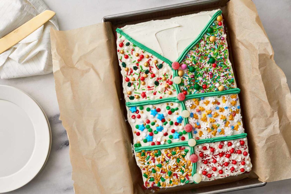 60 Marvelous Christmas Desserts Guaranteed To Feed A Crowd