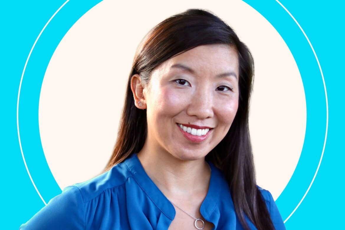 A Registered Dietitian Explains How Nutrition Can Support Brain Health