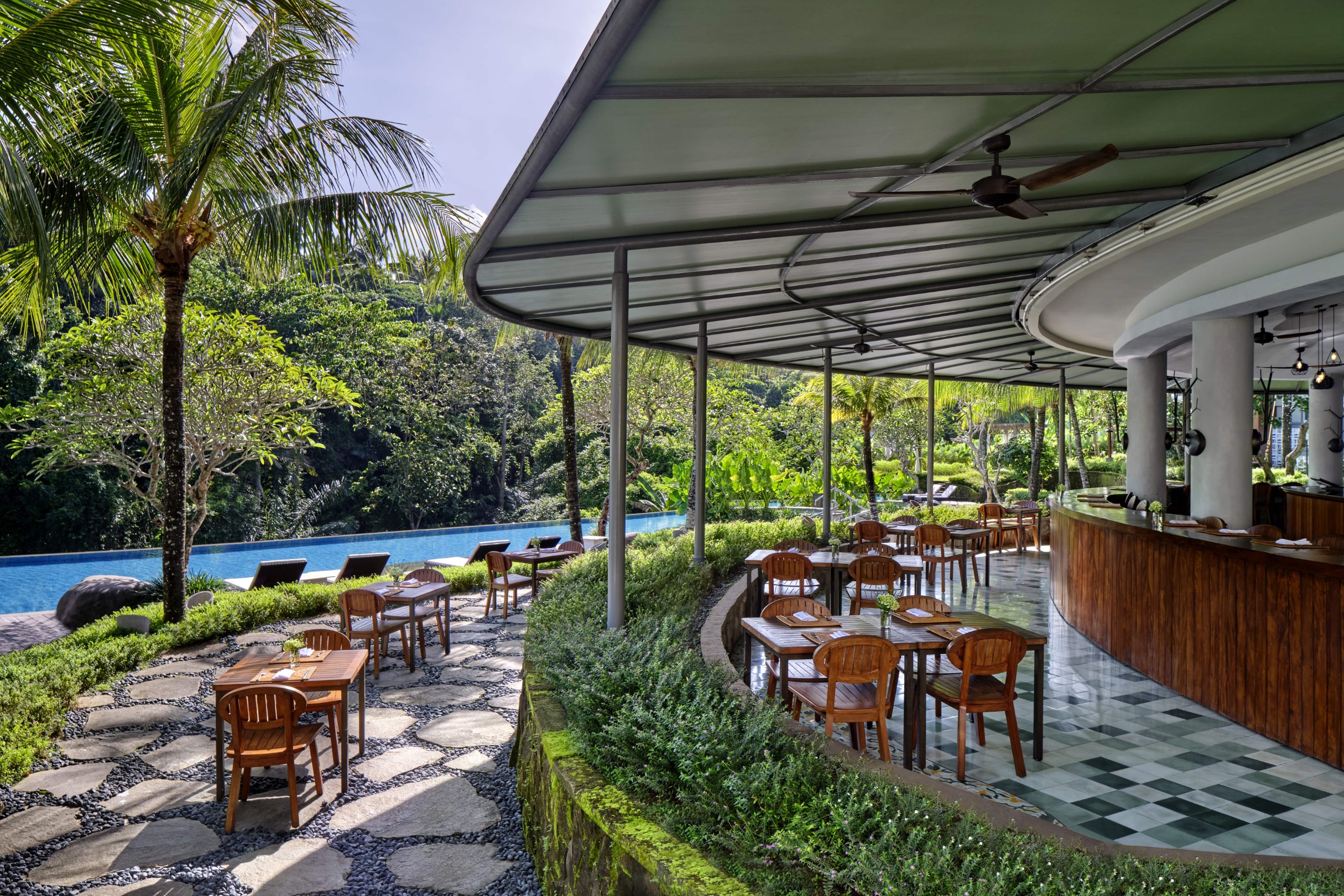 tall trees restaurant westin ubud