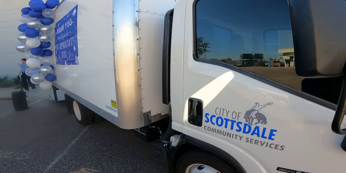 Scottsdale Food Bank races to rescue fresh food as need grows Scottsdale Food Bank races to rescue fresh food as need grows