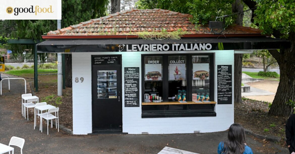Levriero Italiano keeps it simple in a kiosk by Heidelberg train station Levriero Italiano keeps it simple in a kiosk by Heidelberg train station