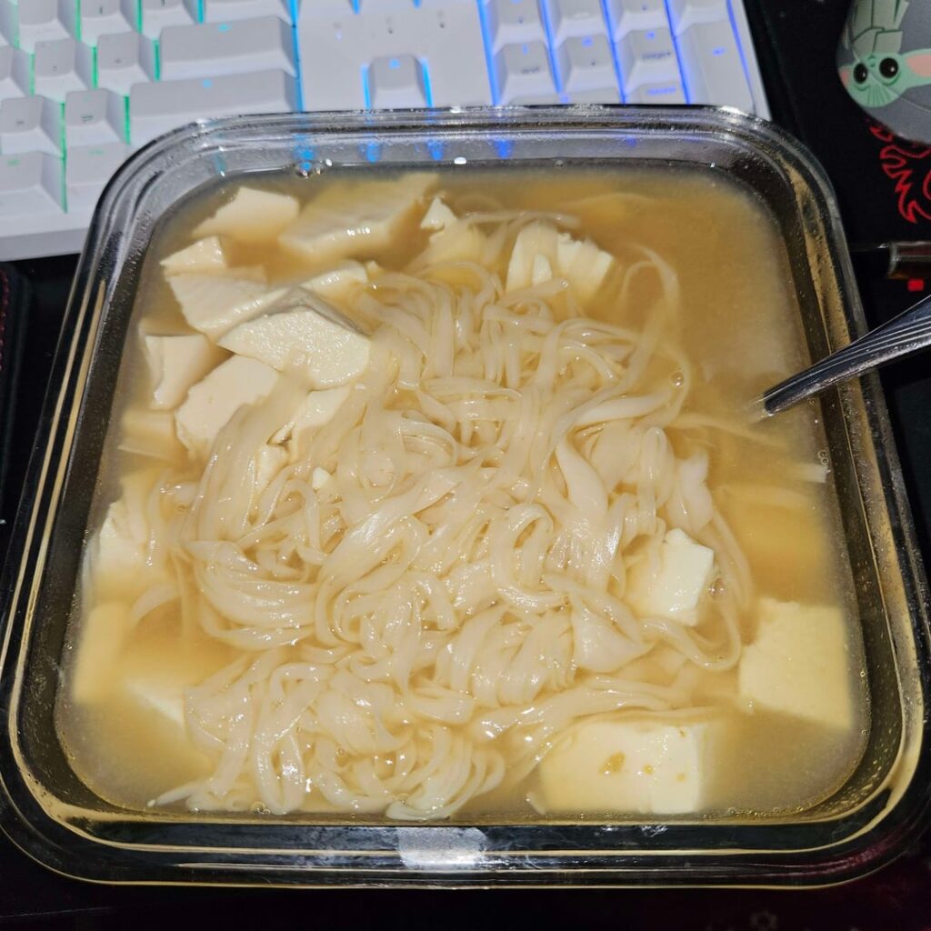 <250 Cal Soup Because I'm Lazy (With Recipe)