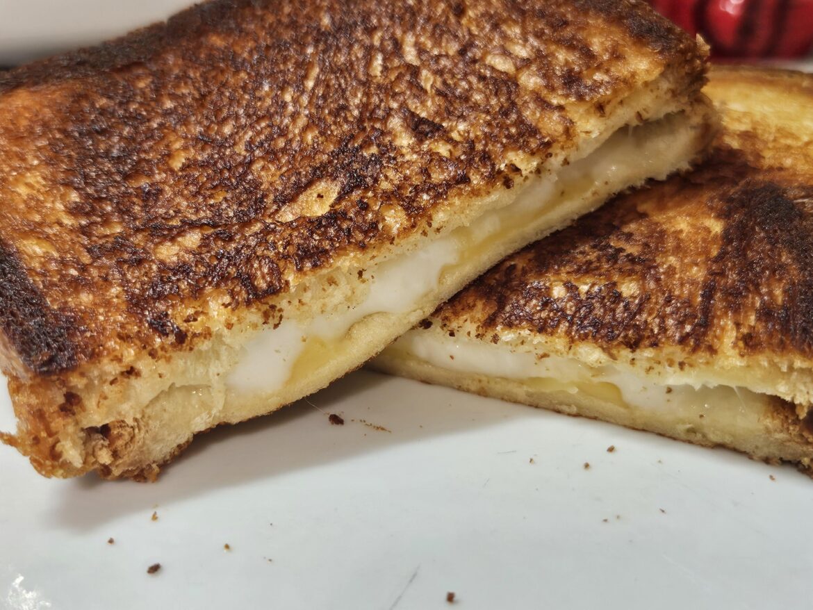 Gouda and oaxaca cheese with Japanese milk bread