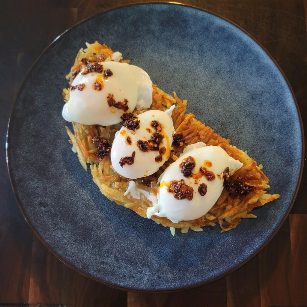 Potatoe, Eggs, Chili