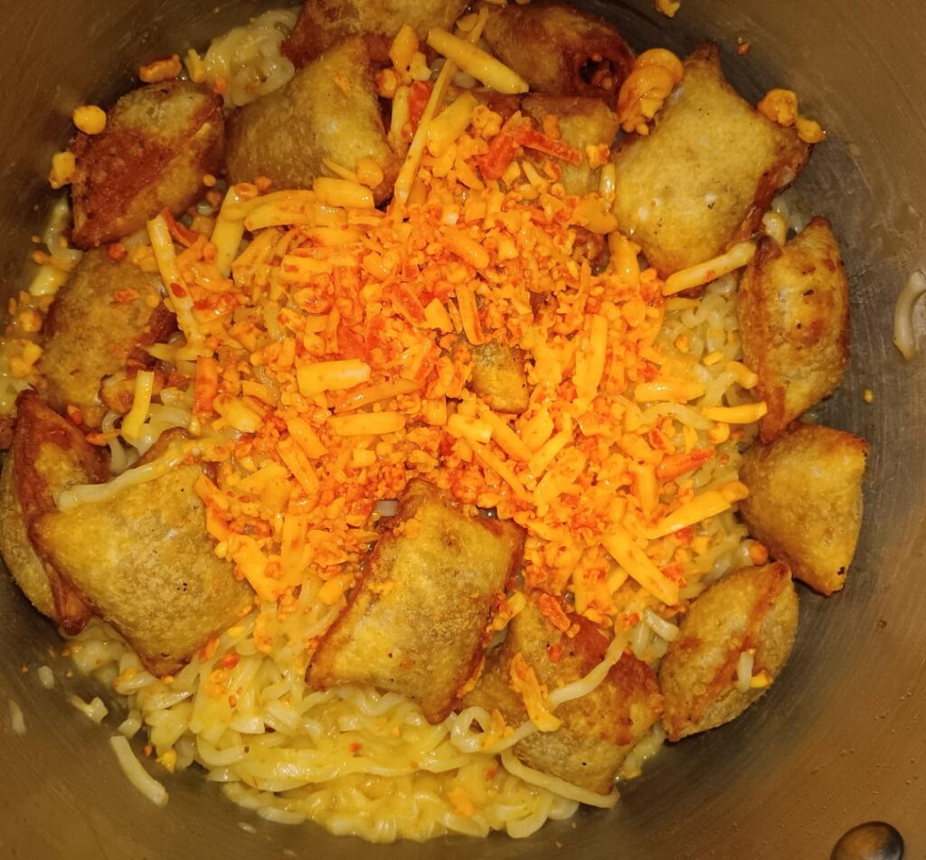 Worked kicked my *ss today, didn't feel like coming home and actually cooking. So........