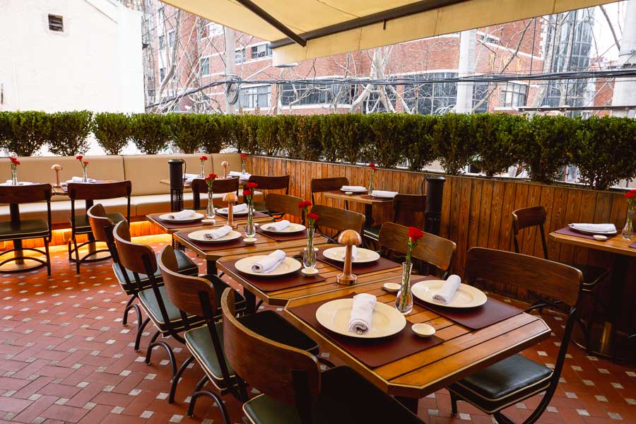 Bella Vita Bistro is an elegant Italian restaurant in Shanghai.