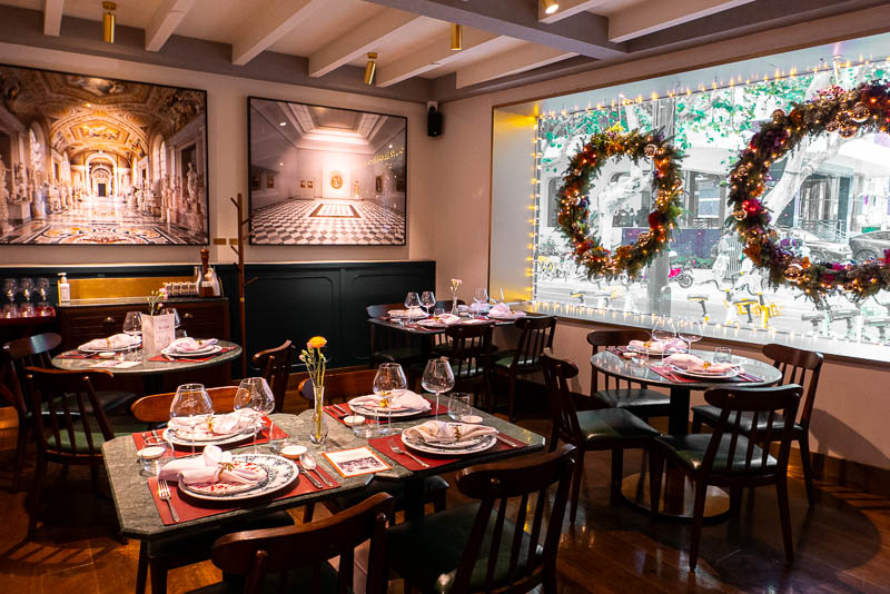 Bella Vita Bistro is an elegant Italian restaurant in Shanghai.