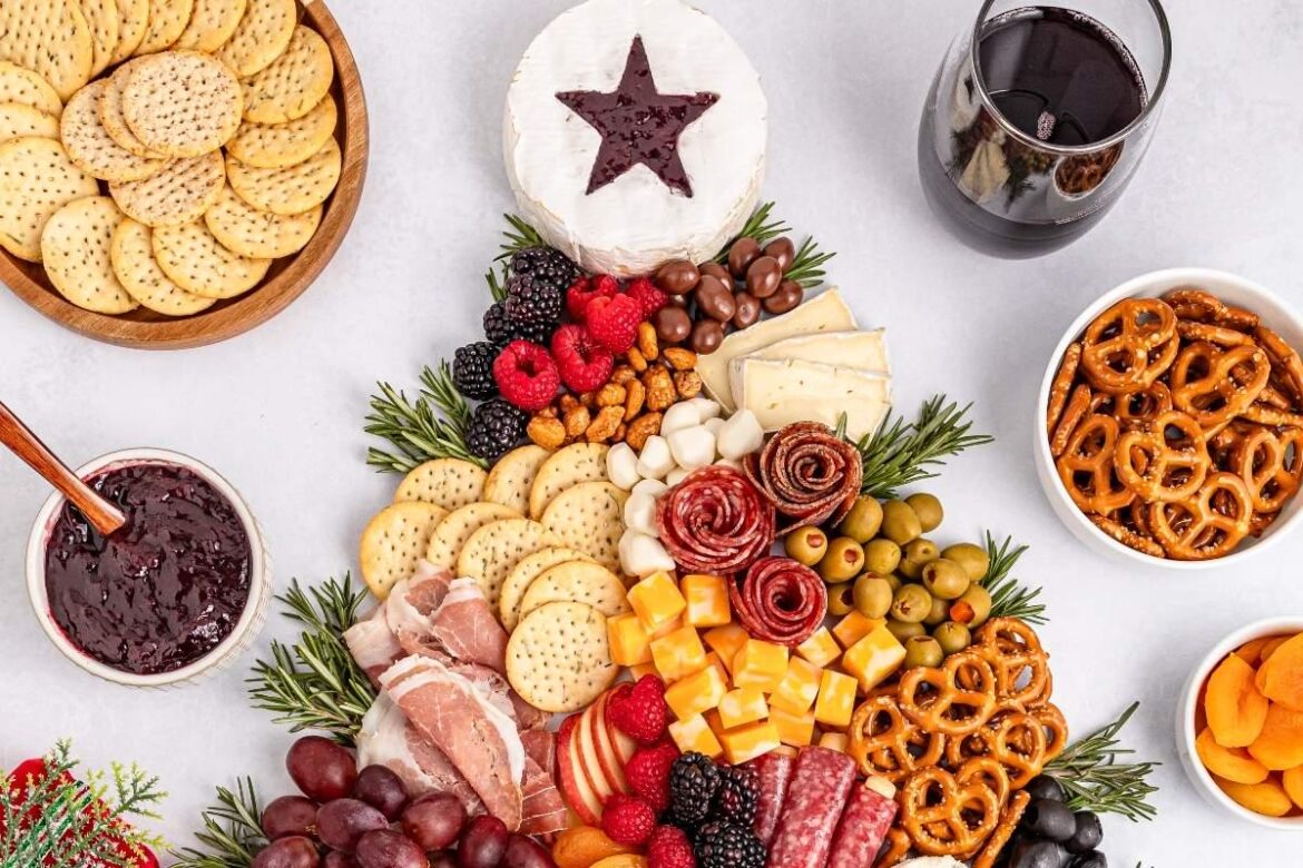 Christmas Tree Charcuterie Board