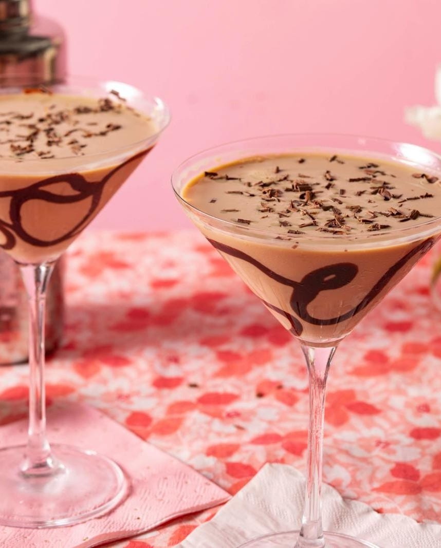 chocolate martini christmas cocktails