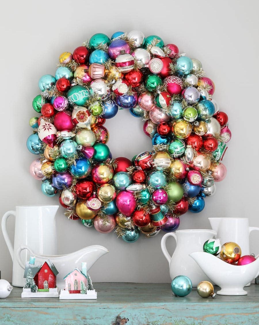 christmas decoration ideas vintage ornament wreath