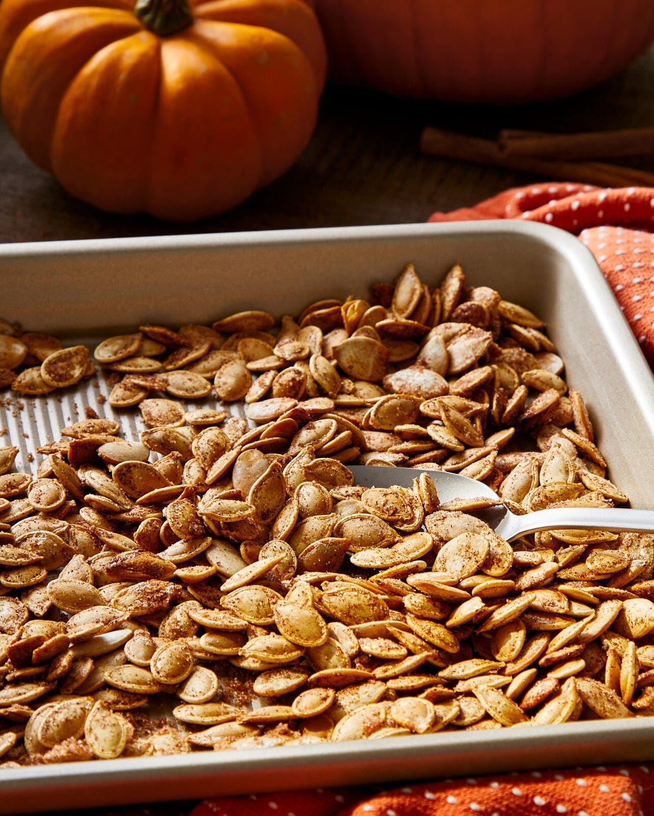 cinnamon sugar pumpkin seeds
