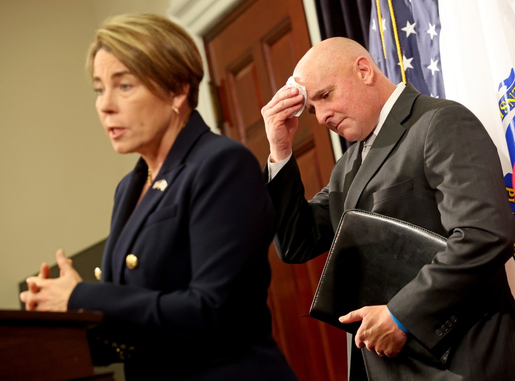 What’s the secret, gov? Release LaMar Cook’s background check What's the secret, gov? Release LaMar Cook's background check