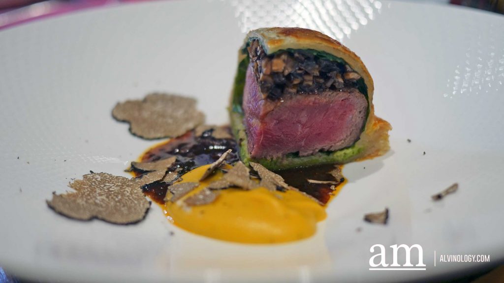 [REVIEW] From Christmas Snickers Cake to Live Grills, Your Ultimate Holiday Feast Awaits at Oscar's at Conrad Singapore Marina Bay - Alvinology