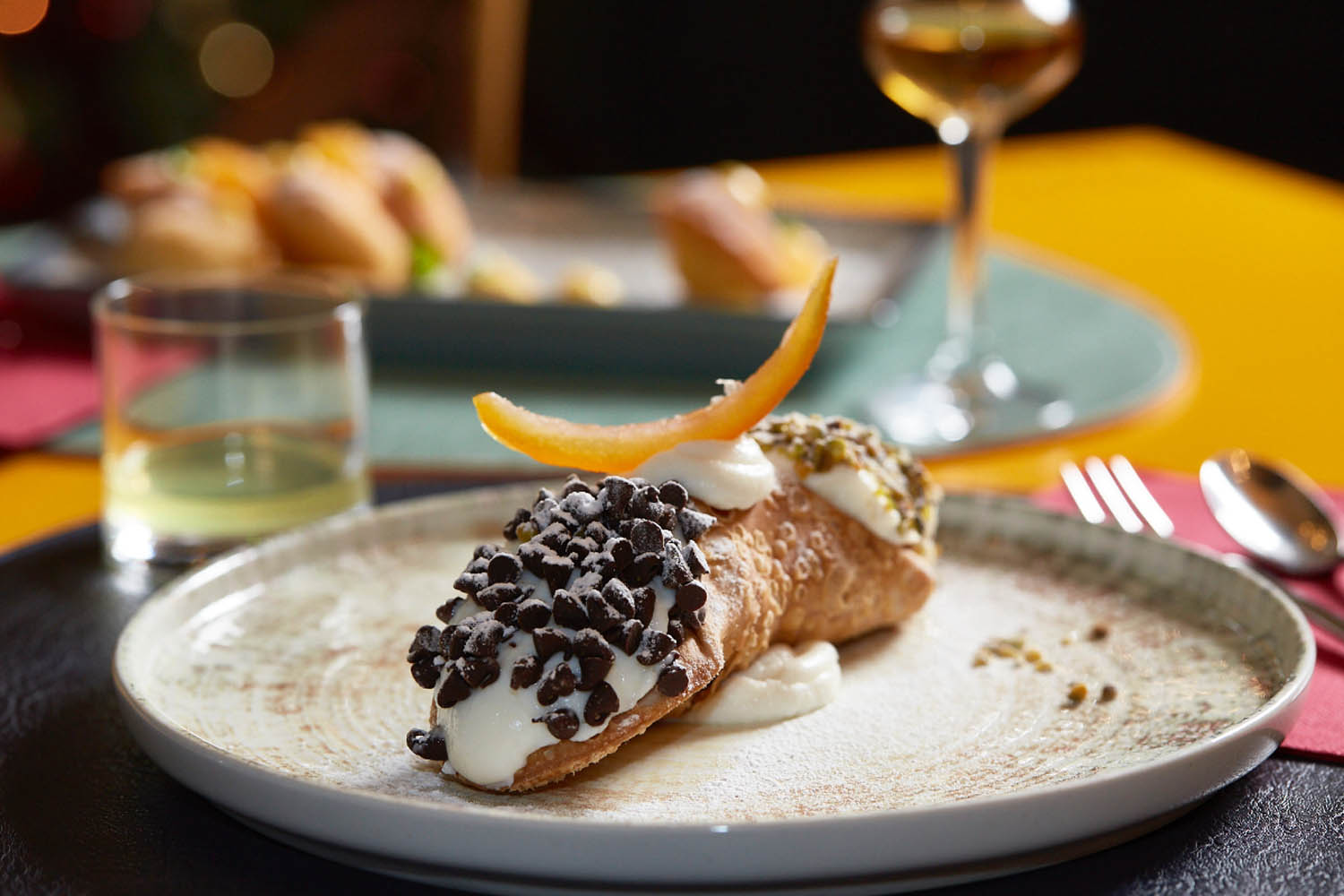 controluce cannolo sicilianojpg