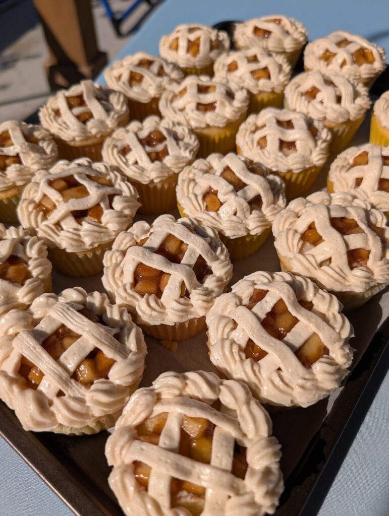My first try at mini apple pie cupcakes!