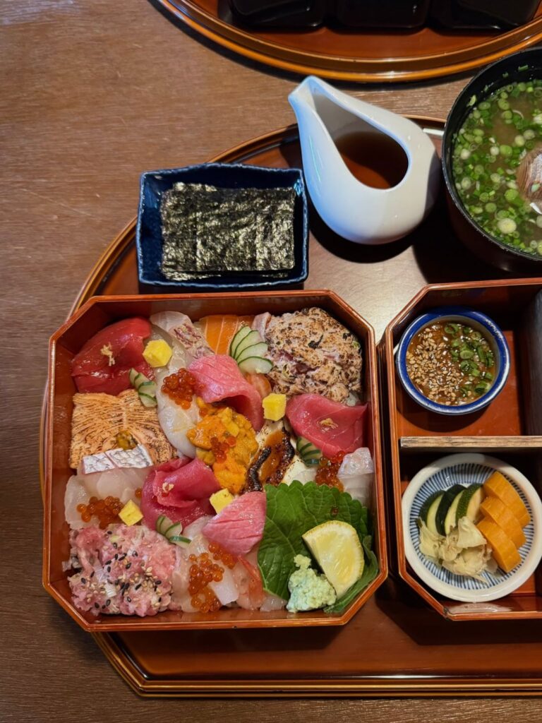 my beautiful lunch that reminded me of this tree i saw on my walk