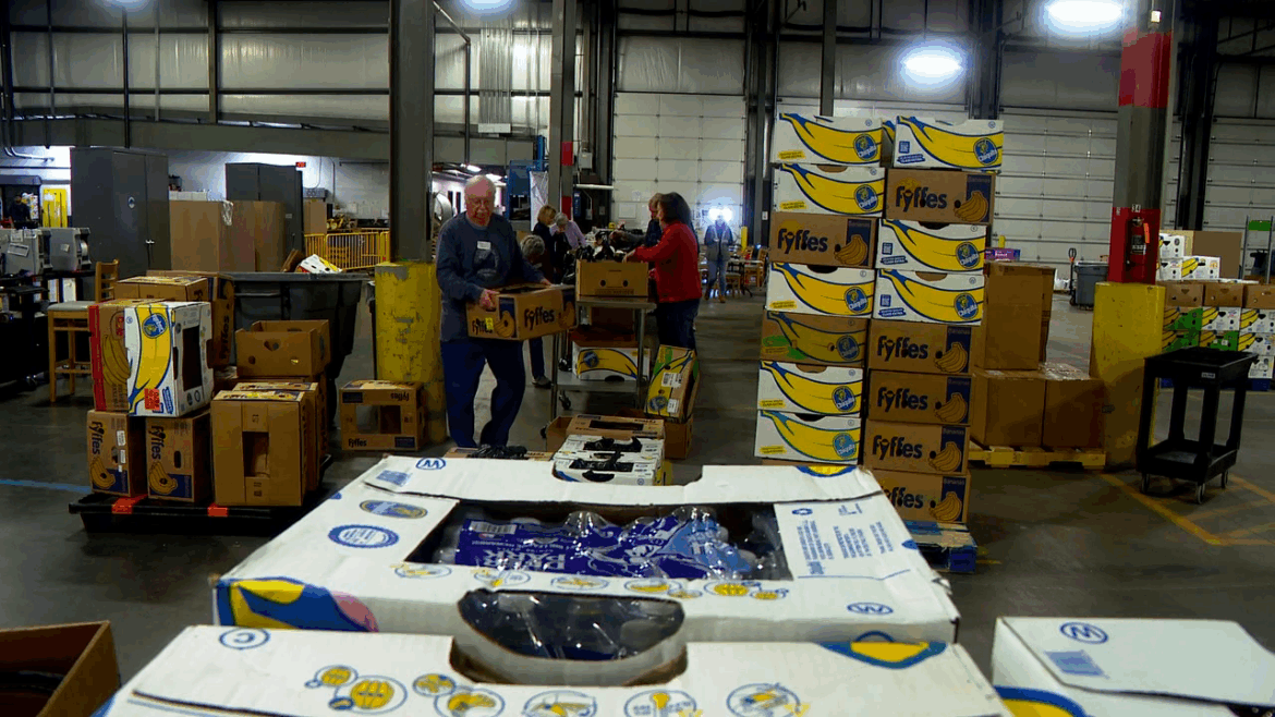 MANNA, food pantries increase efforts to combat WNC hunger amid SNAP funding delay WLOS