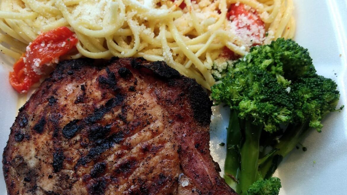 Carryout food from Gabe’s Deli an option to cooking, dining out Carryout food from Gabe's Deli an option to cooking, dining out