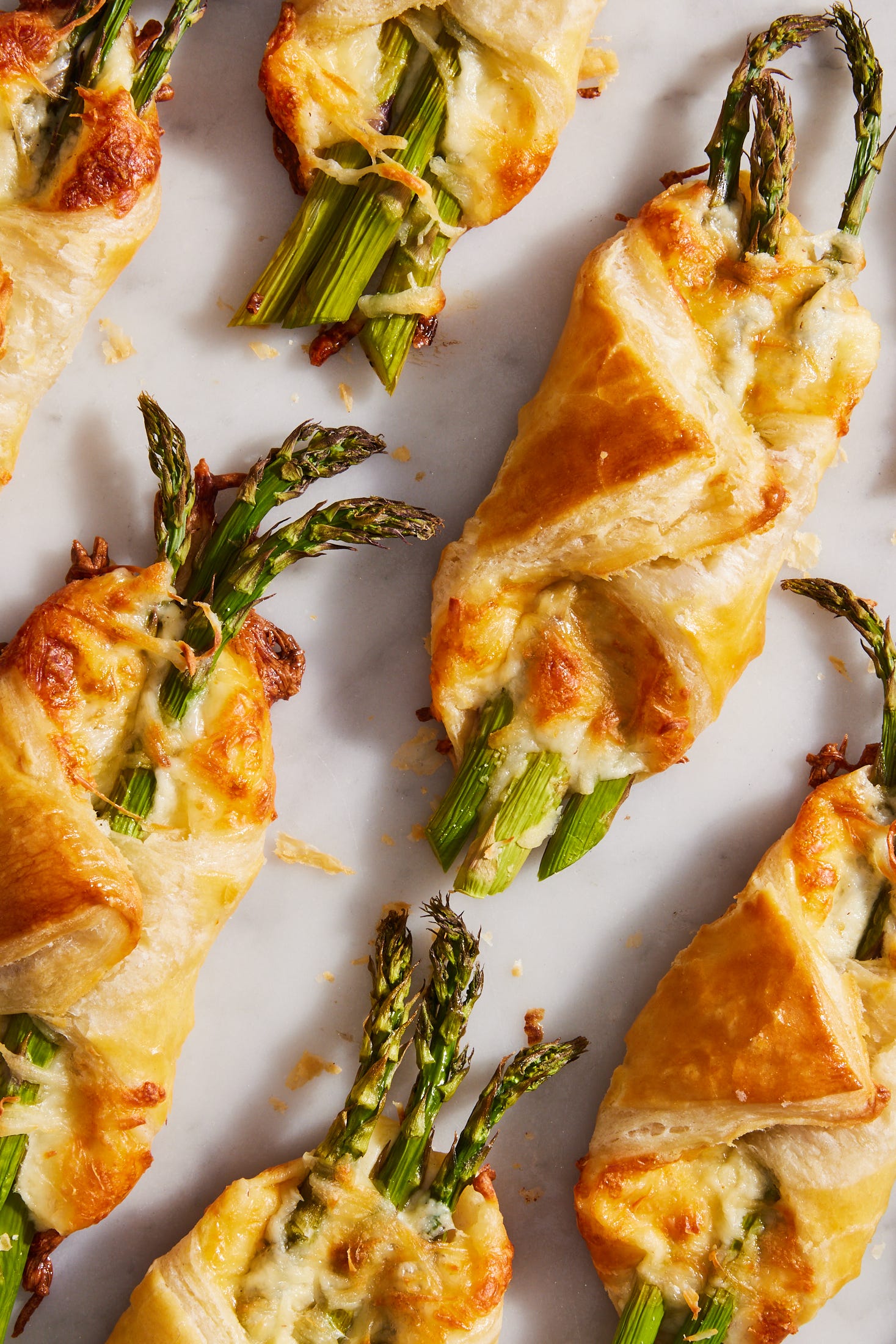 alfredo asparagus bundles