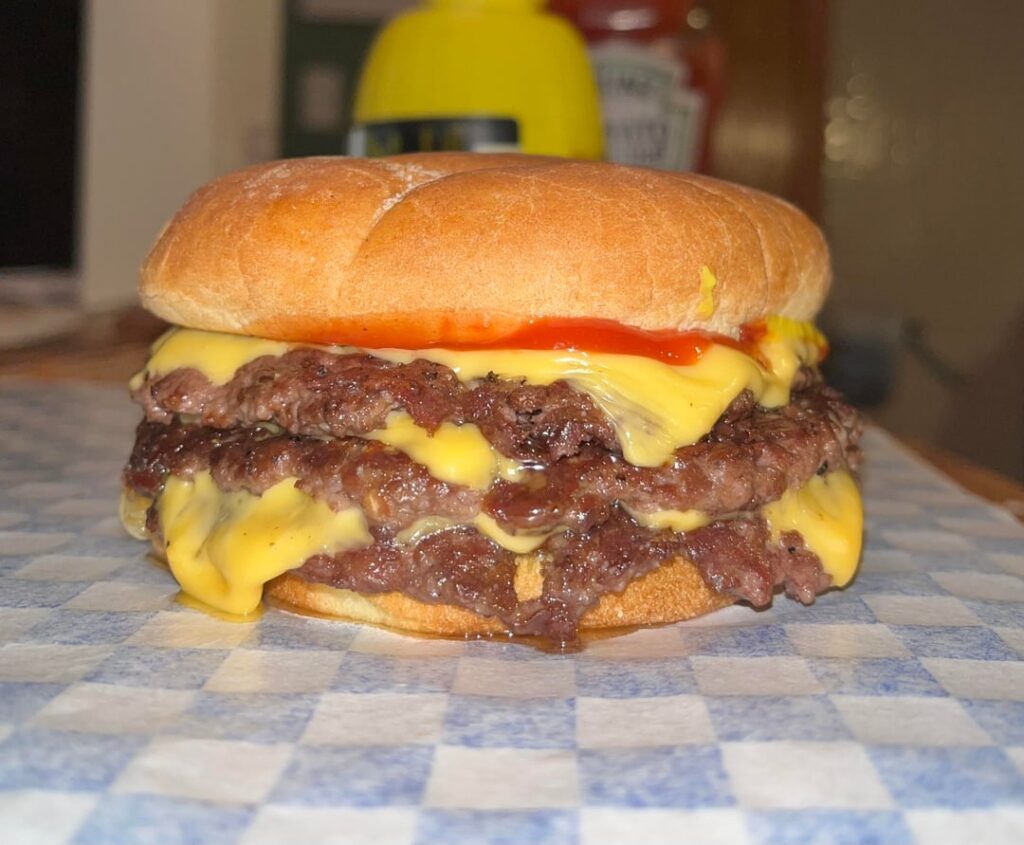 Triple w/ catsup & musturds