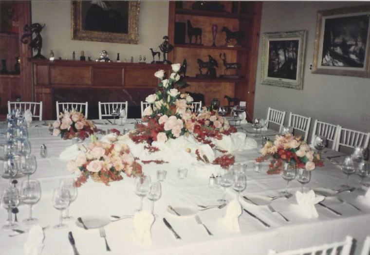 Thanksgiving place setting at Elizabeth Taylor's home.