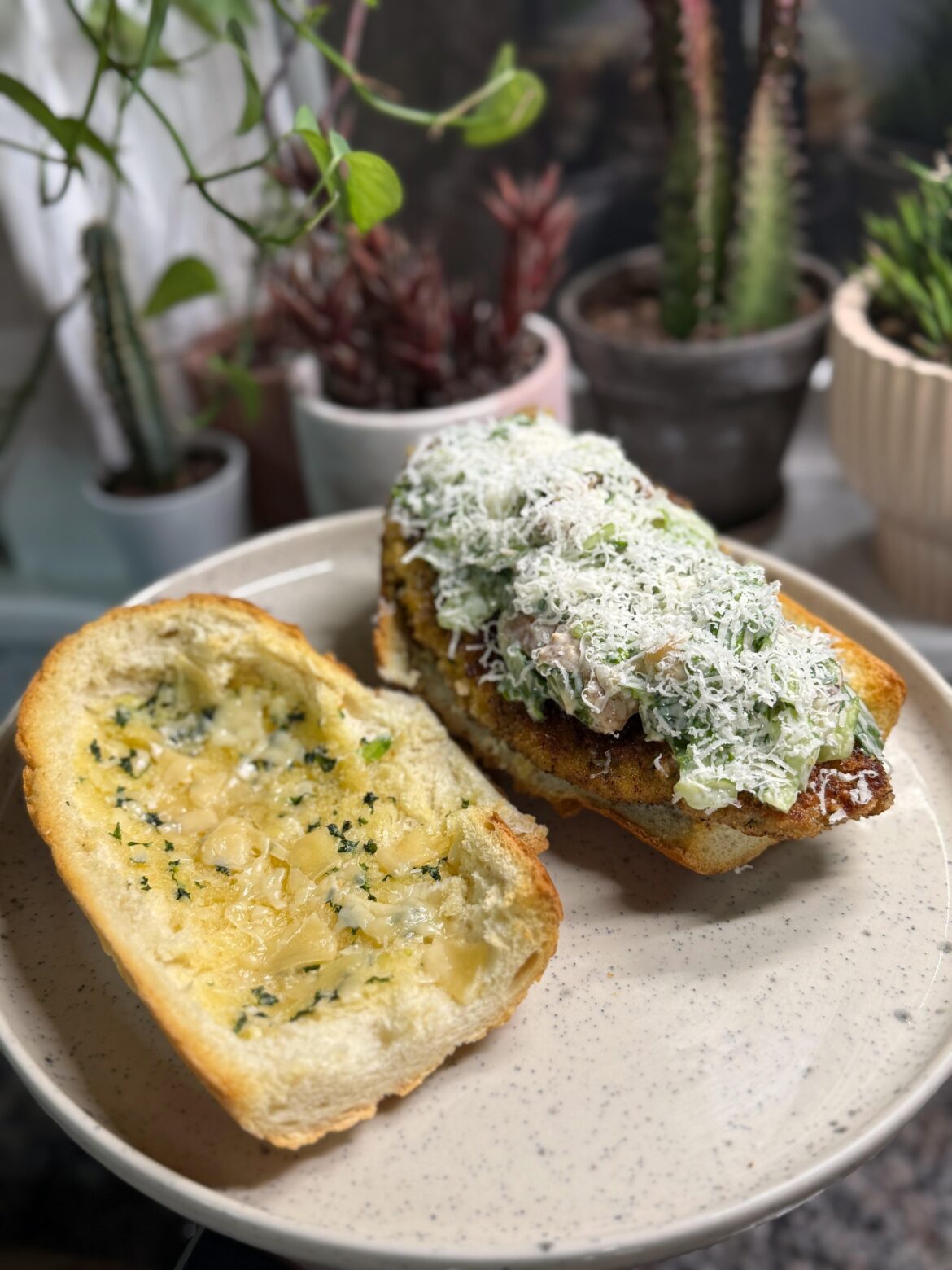 Chicken Caesar Sandwich on Garlic Bread [OC]