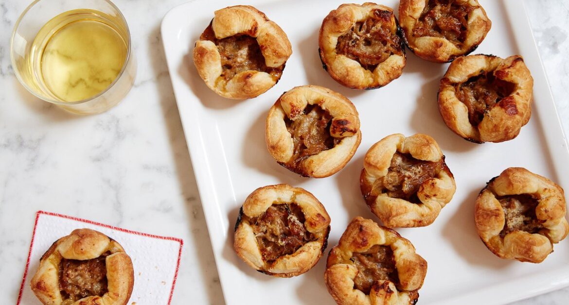 40 Easy, Fancy Appetizer Recipes to Make in 2025 40 Easy, Fancy Appetizer Recipes to Make in 2025