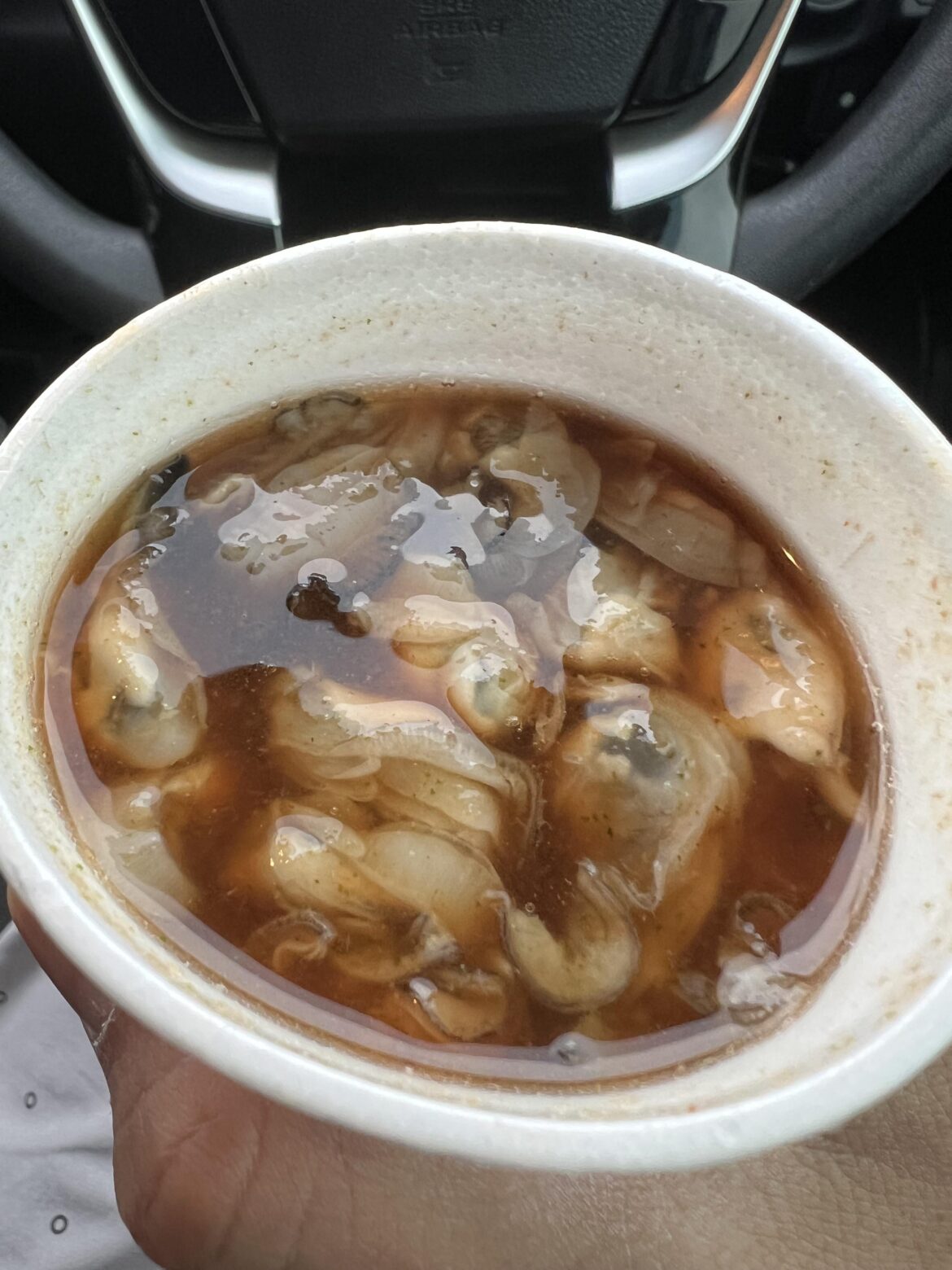 A dozen oysters cocktail. Trinidad street food. $1.50usd 🇹🇹
