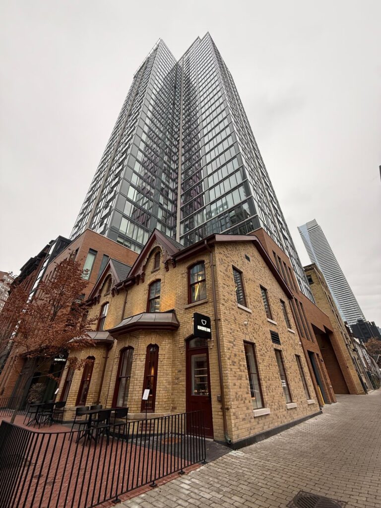 Yonge Crawl: Bloor to Almost College