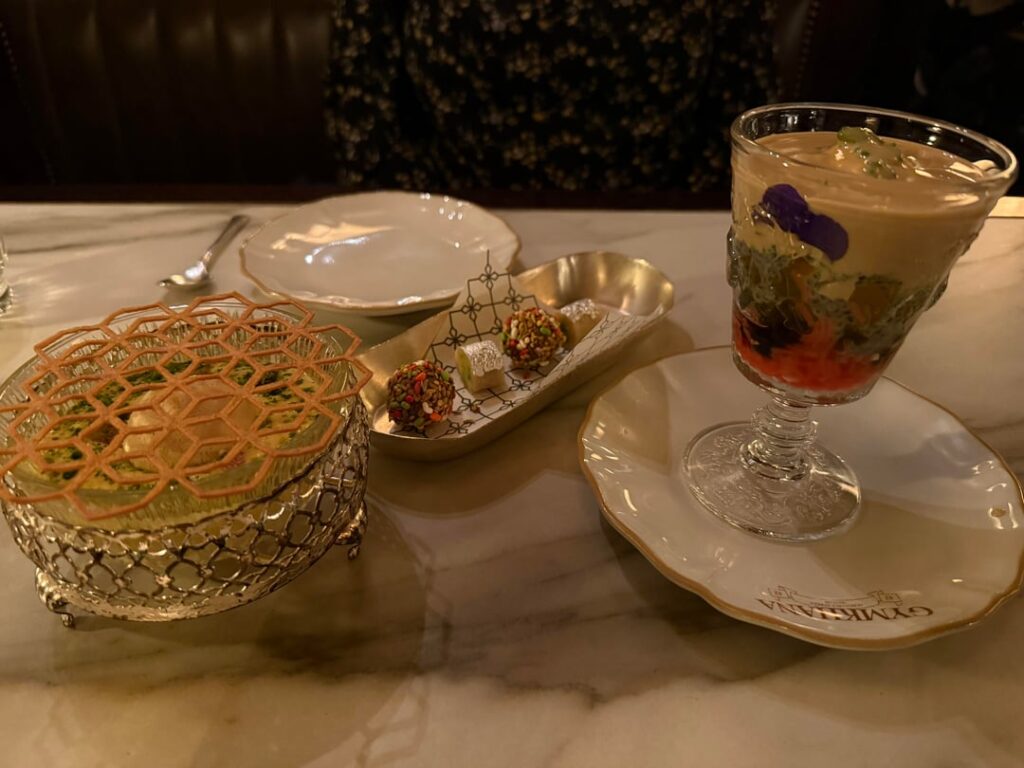 Gymkhana () London Gymkhana (**) London