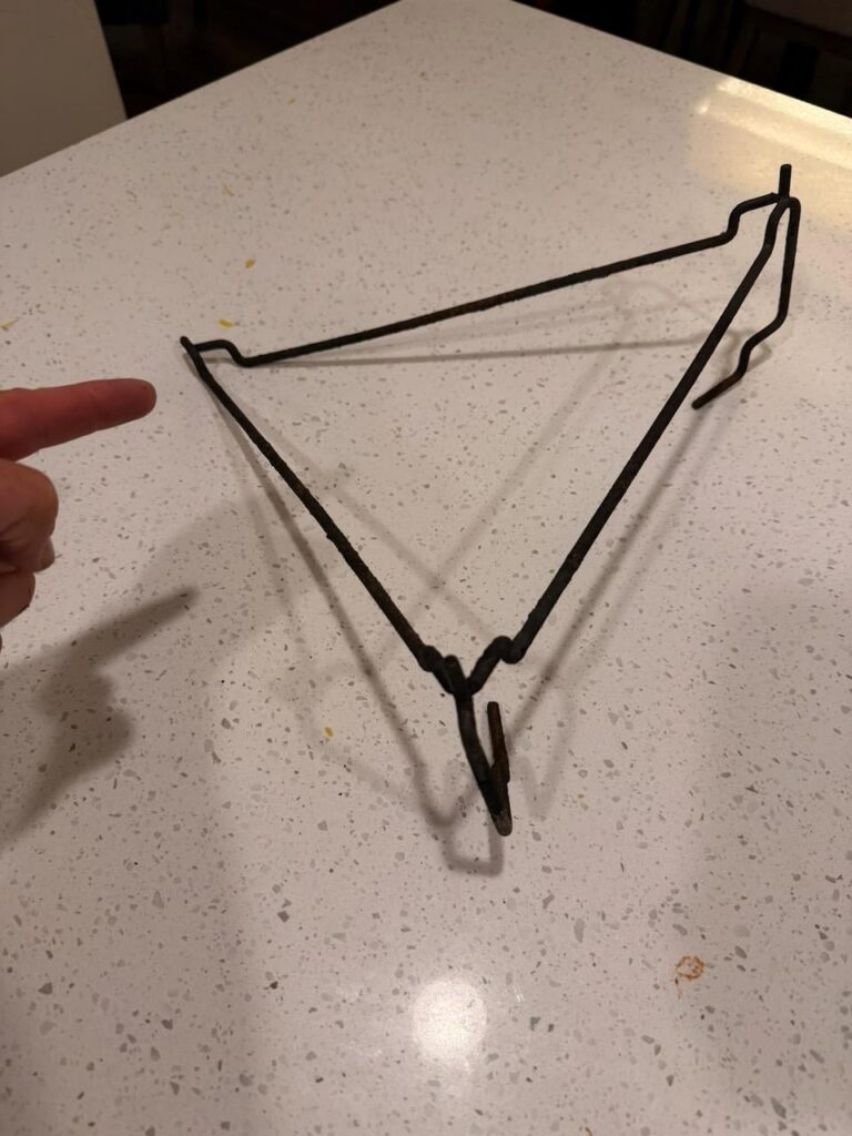 Old Joe Classic broken heat deflector rack...