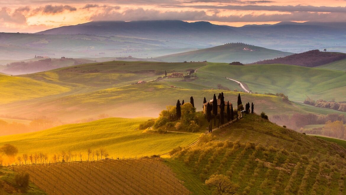 10 Trips to Gift Your Favorite Traveler 10 Trips to Gift Your Favorite Traveler