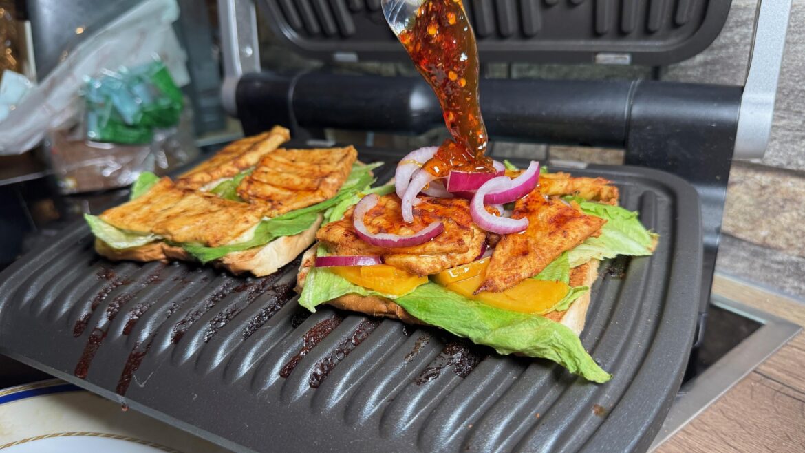 Budget-Friendly Grilled Chicken Toast – Under $5 / €5 per Serving!