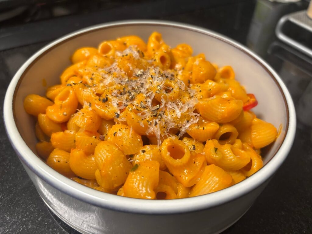 Spicy tomato pipette