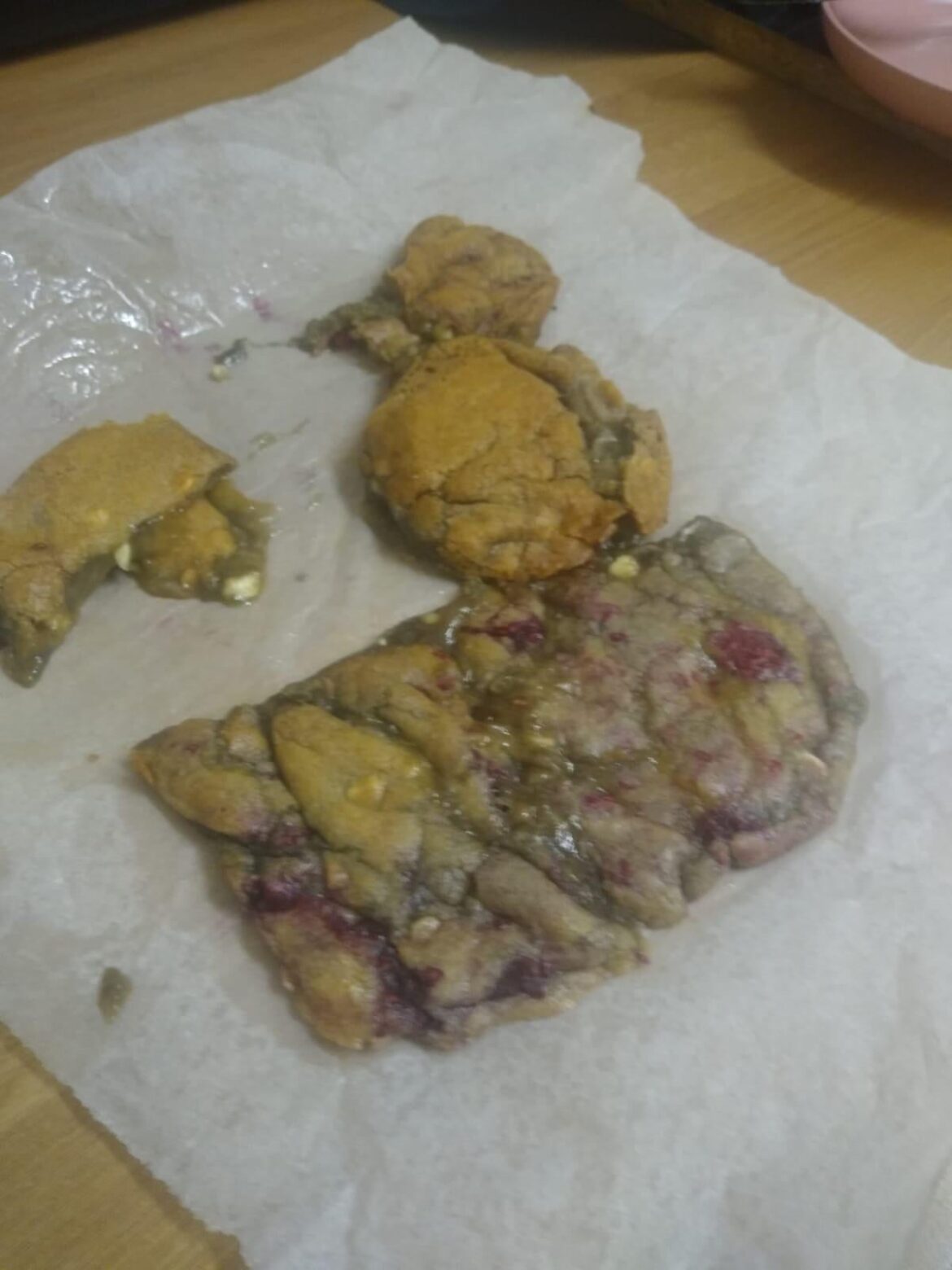 Delicious Air Fried Raspberry White Chocolate Cookies