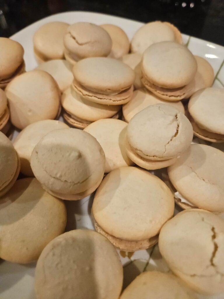 third attempt at macarons i need taller feet