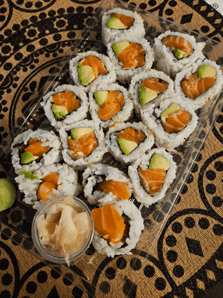 Salmon avocado - my favourite 😍