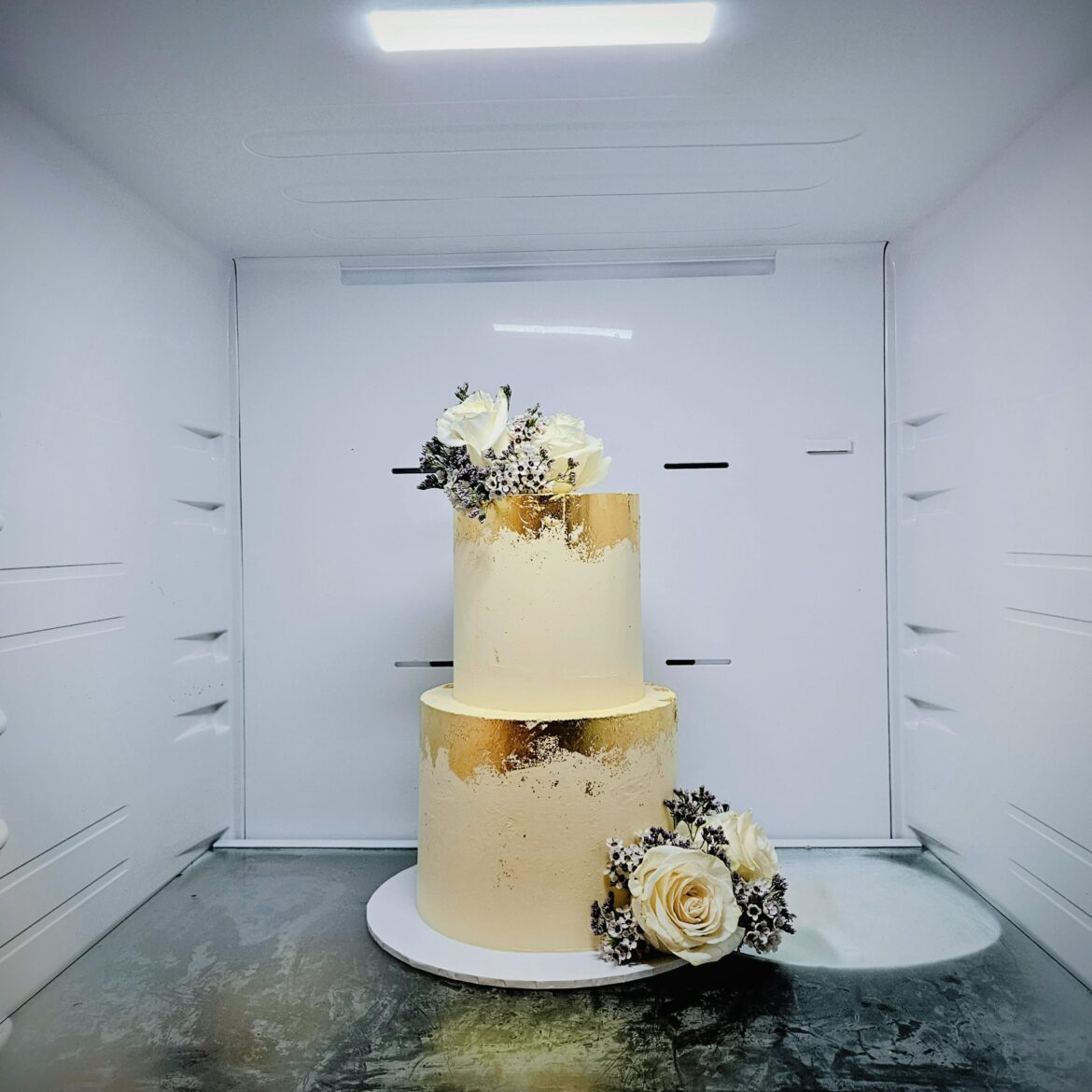 Wedding cake/gift for my best friends wedding tmr 🎉