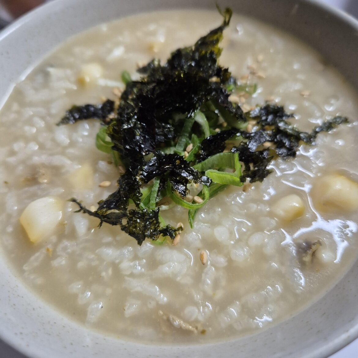 I made abalone porridge because a family member wasn’t feeling well.