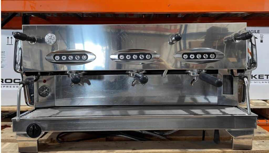 What are your experiences with the San Marco 80e 3 Group machine? What are your experiences with the San Marco 80e 3 Group machine?