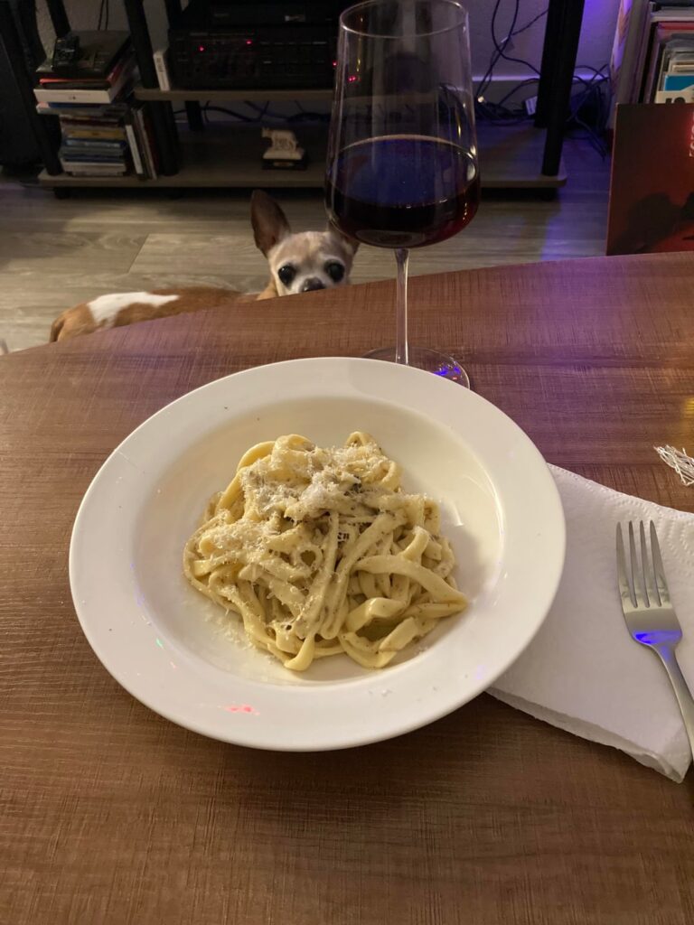 Fettucine alfredo with grated black truffle