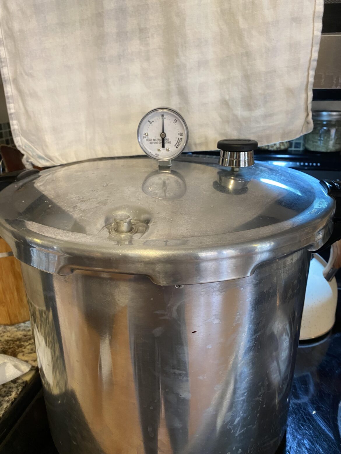 Air vent lock been leaking throughout whole process, will jars be okay?