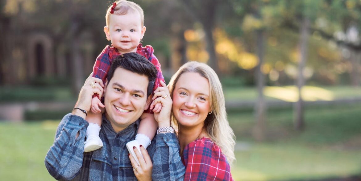 Alex Drummond Just Shared Her Family's New Christmas Photos