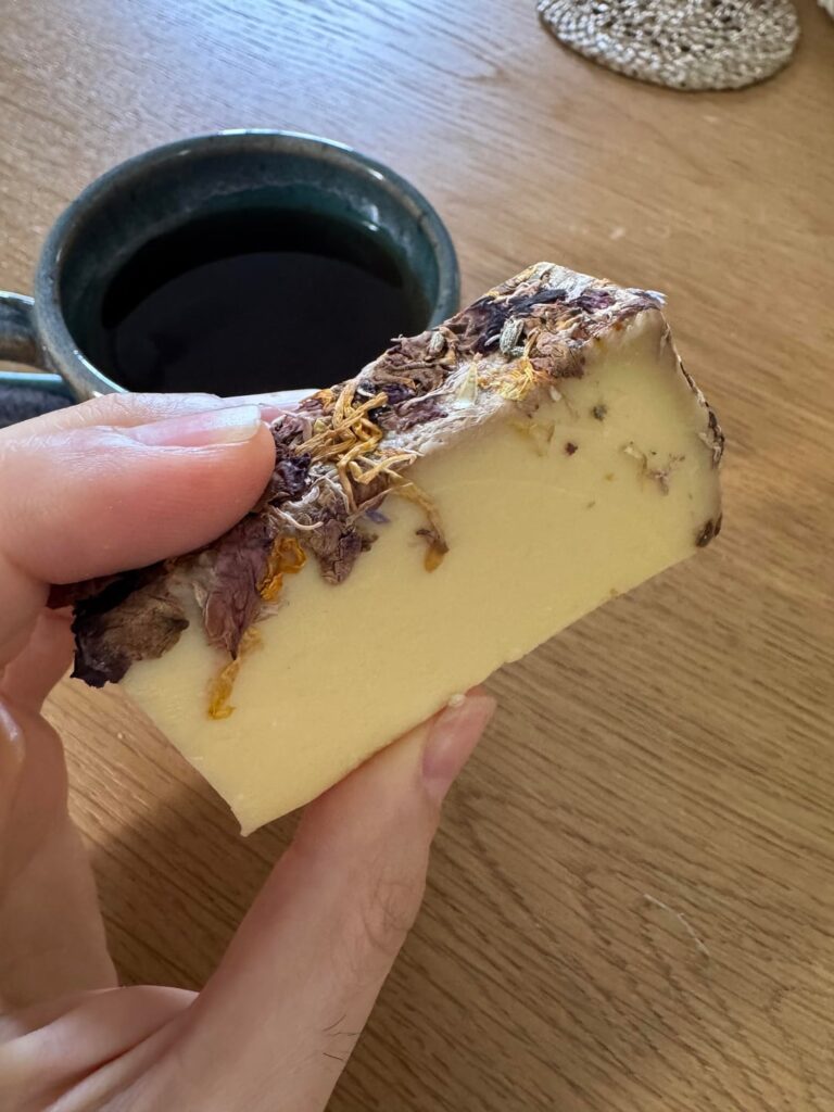 Alp Blossom- Hofkaserei Kraus