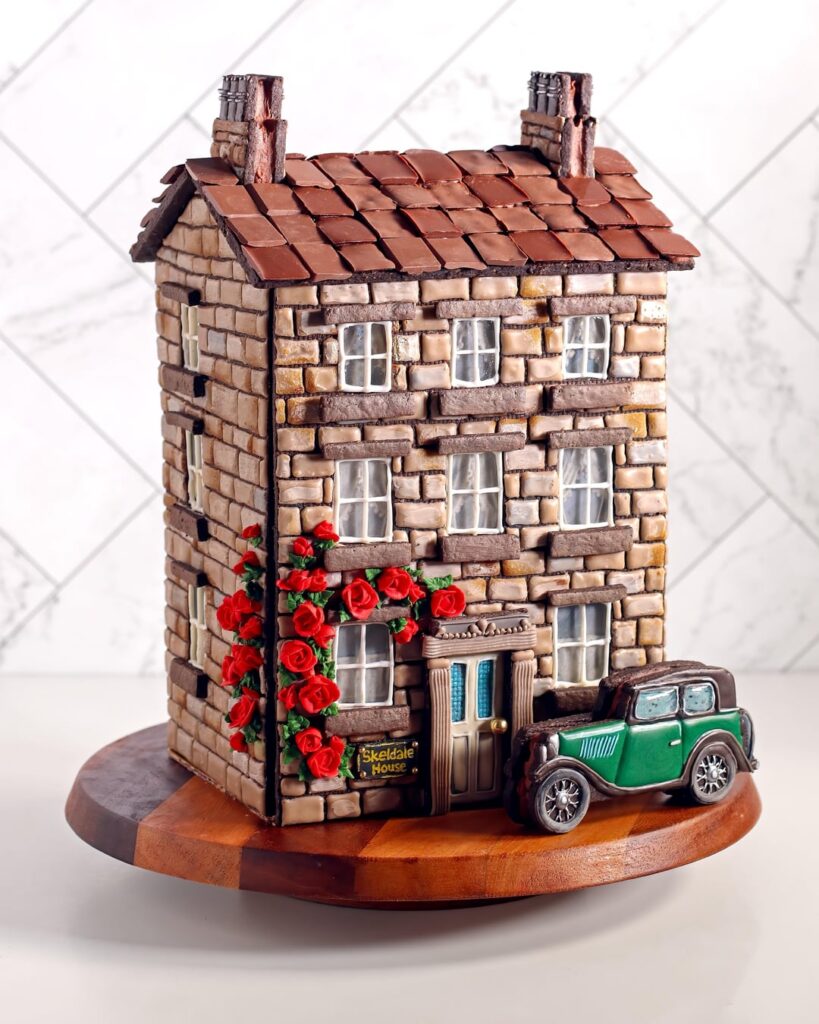 I made my mom a Skeldale House birthday cake (from “All Creatures Great and Small”)