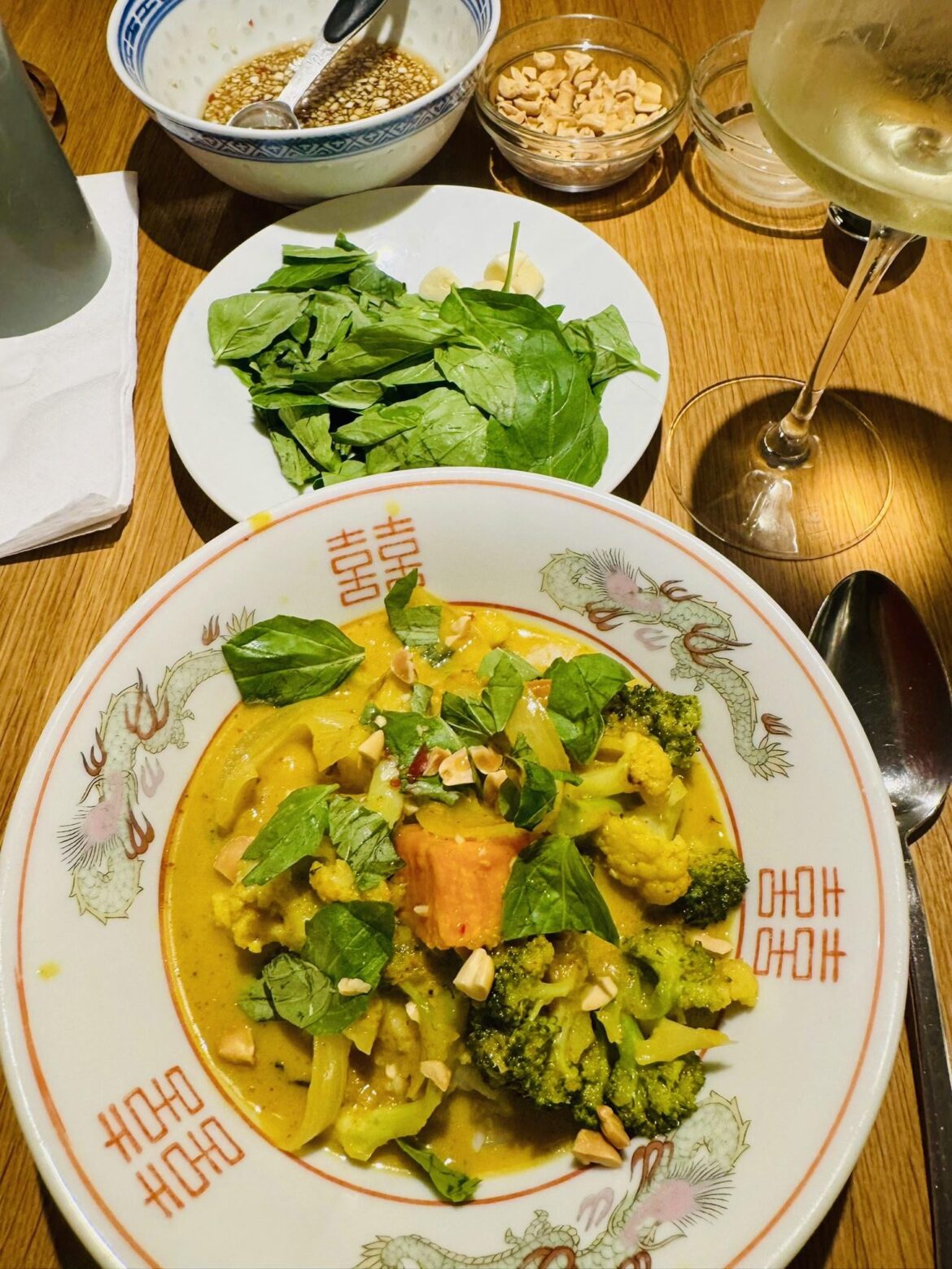 Yellow curry with cauliflower, broccoli,..