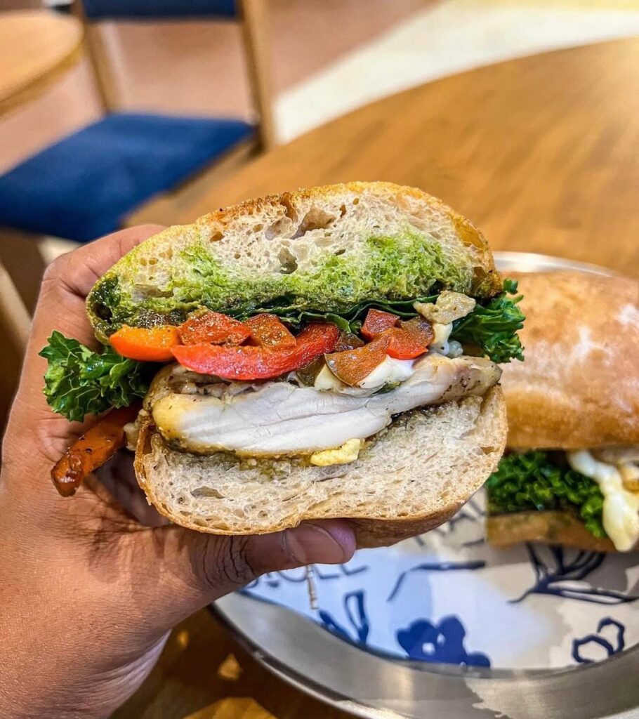 Calories of this sandwich please